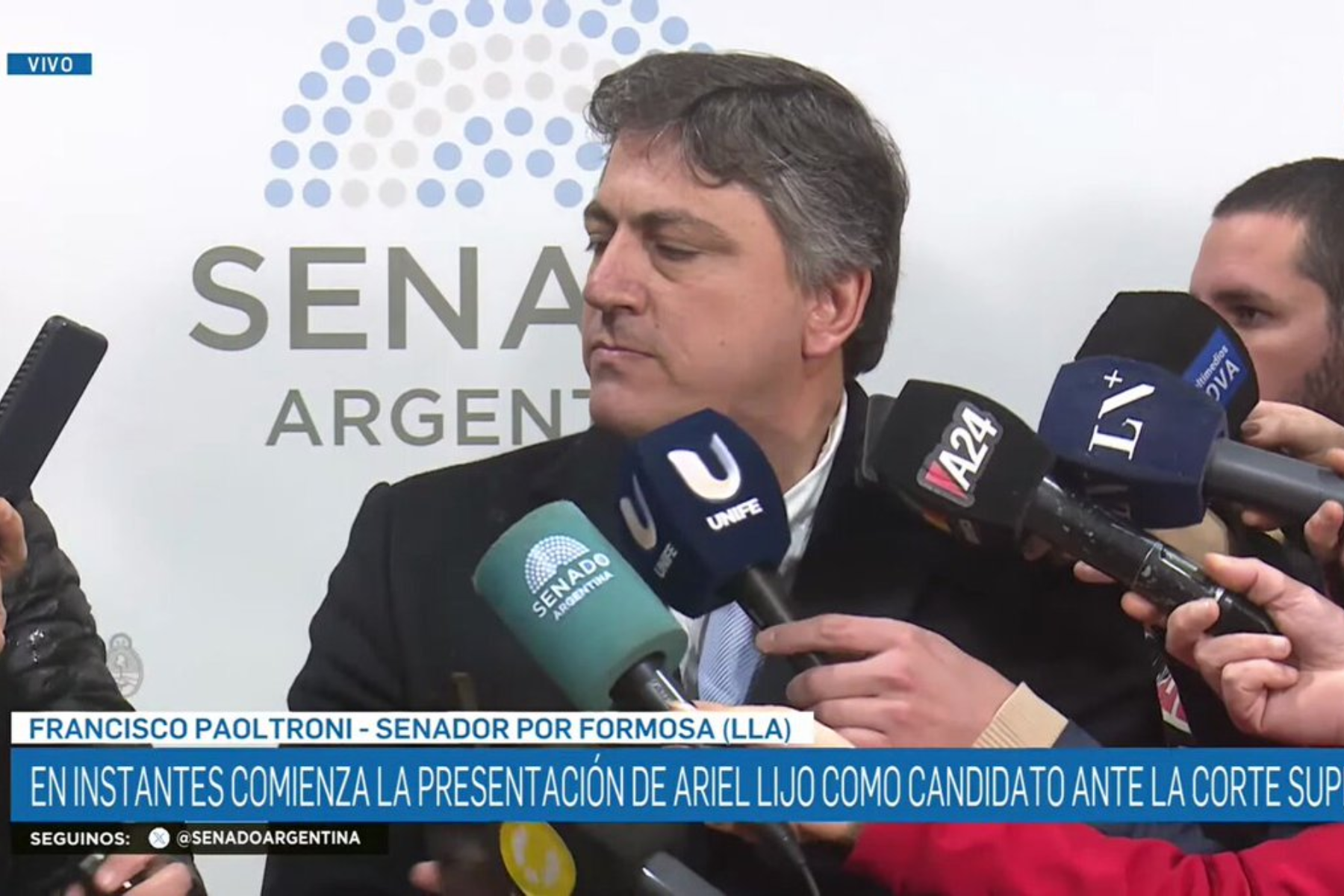 El senador Francisco Paoltroni criticó a Santiago Caputo y rechazó la propuesta de Ariel Lijo para la Corte Suprema.
