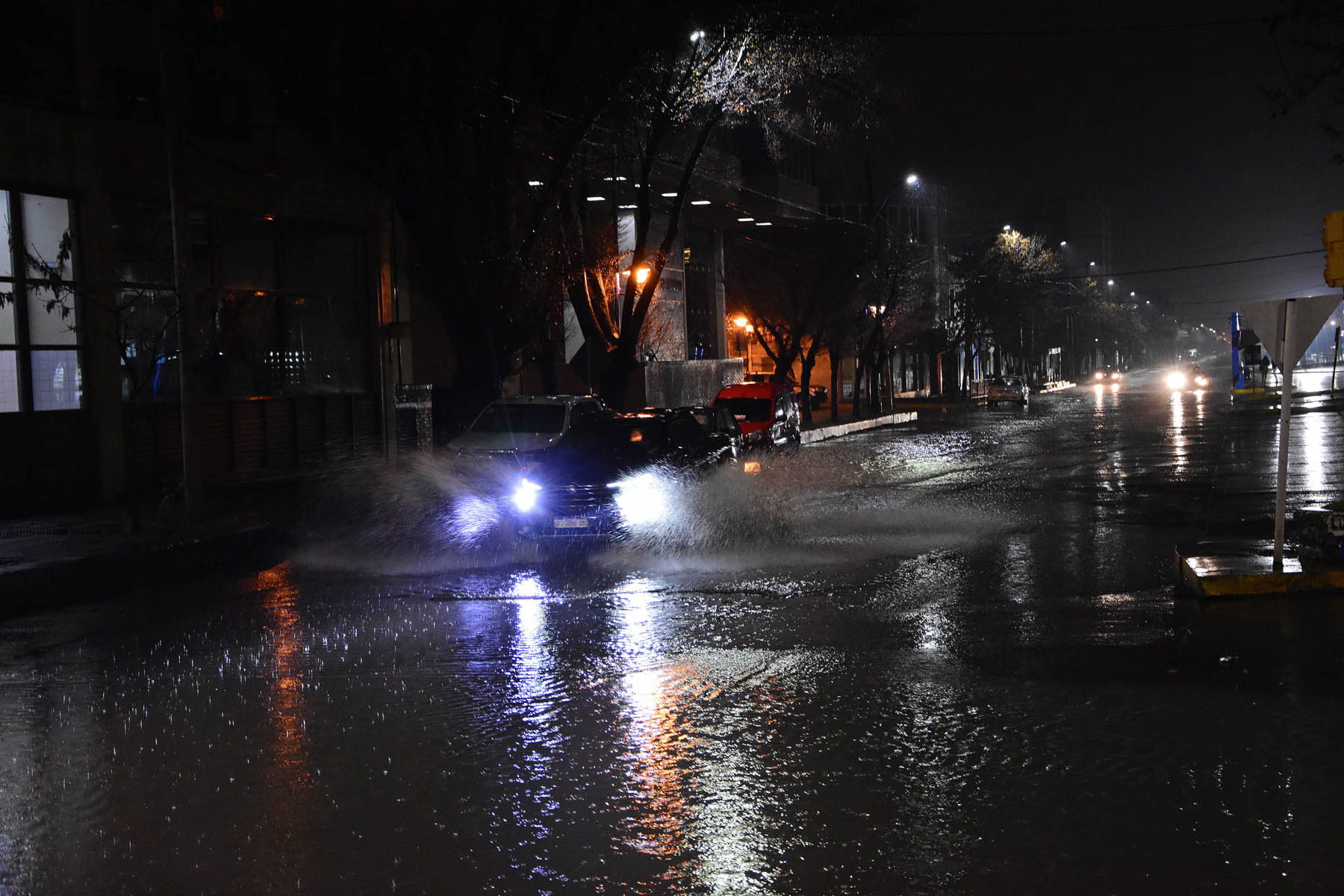 Qué es la «lluvia negra», el fenómeno meteorológico que podría afectar ...