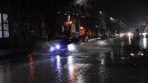 Qué es la «lluvia negra», el fenómeno meteorológico que podría afectar a Argentina