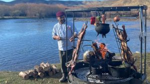 Rafting y gastronomía: el mix que propone un chef en Junín de los Andes para esta temporada