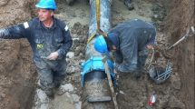 Imagen de Se normaliza el servicio de agua en Allen y parte de Fernández Oro, tras la rotura de un acueducto