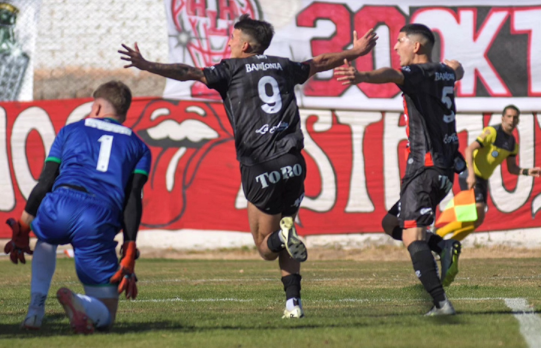 Huracán Las Heras le ganó a Sol de Mayo en Mendoza. Foto: Prensa Huracán.