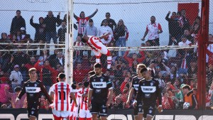 Instituto le ganó a Platense en Córdoba y se prende en la pelea de la Liga Profesional