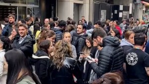 Evacuaron la Bolsa de Rosario por amenaza de bomba antes de la visita de Javier Milei