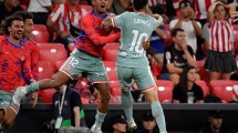 Imagen de Con un gol agónico de Ángel Correa, el Atlético de Madrid de los argentinos le ganó al Bilbao