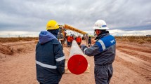 Imagen de YPF recibió propuestas que cubren más de la mitad de la capacidad de transporte del Vaca Muerta Sur 