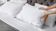 Imagen de Cómo hacer para sacar las manchas amarillas de las almohadas: trucos infalibles