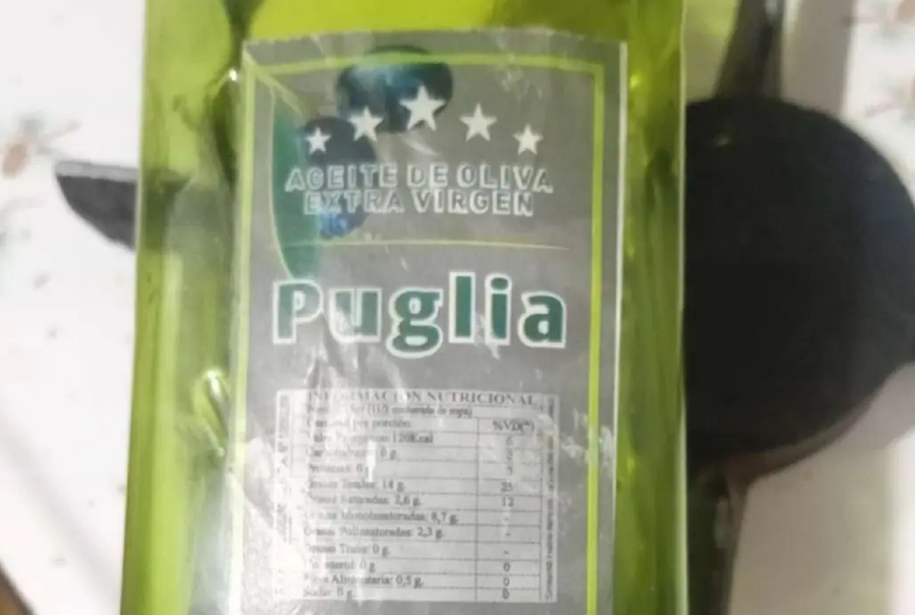 El aceite de oliva Puglia carece de registros sanitarios.