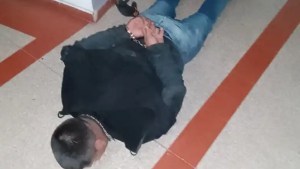 Con un boquete, intentaron robar una frutícola de Roca: detuvieron a un hombre y otro se dio a la fuga