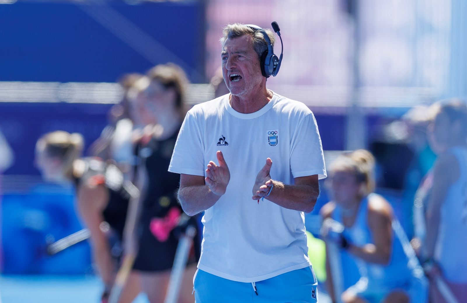 Ferrara es el entrenador de Las Leonas desde 2021.