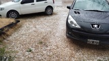 Imagen de El granizo también llegó a Roca: mirá el tamaño de las piedras que cayeron