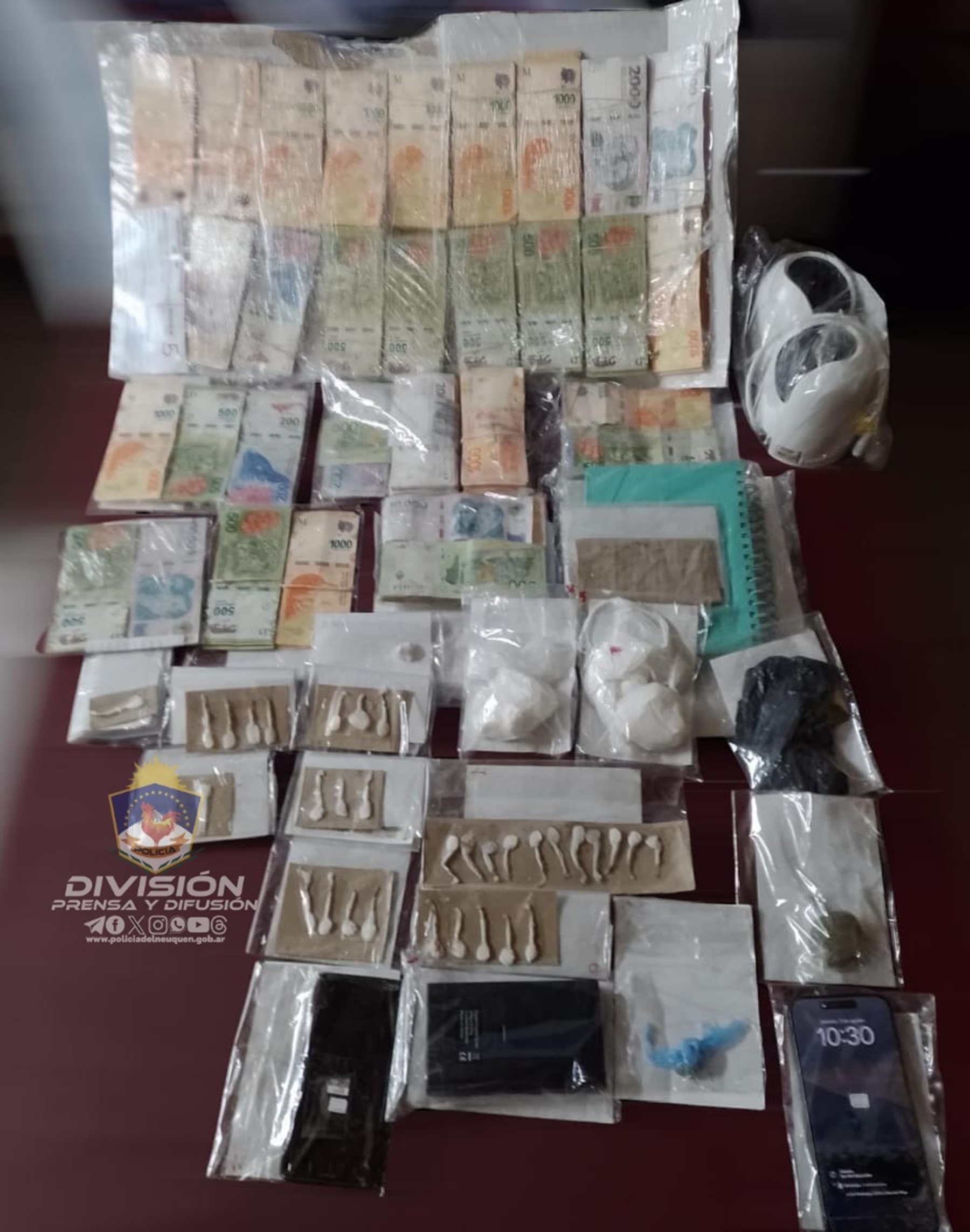 Droga y elementos secuestrados en Senillosa y Neuquén 