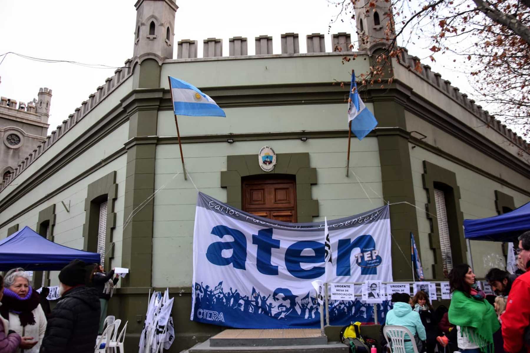 ATEN durante una permanencia en Casa de Gobierno. Foto: Cecilia Maletti.