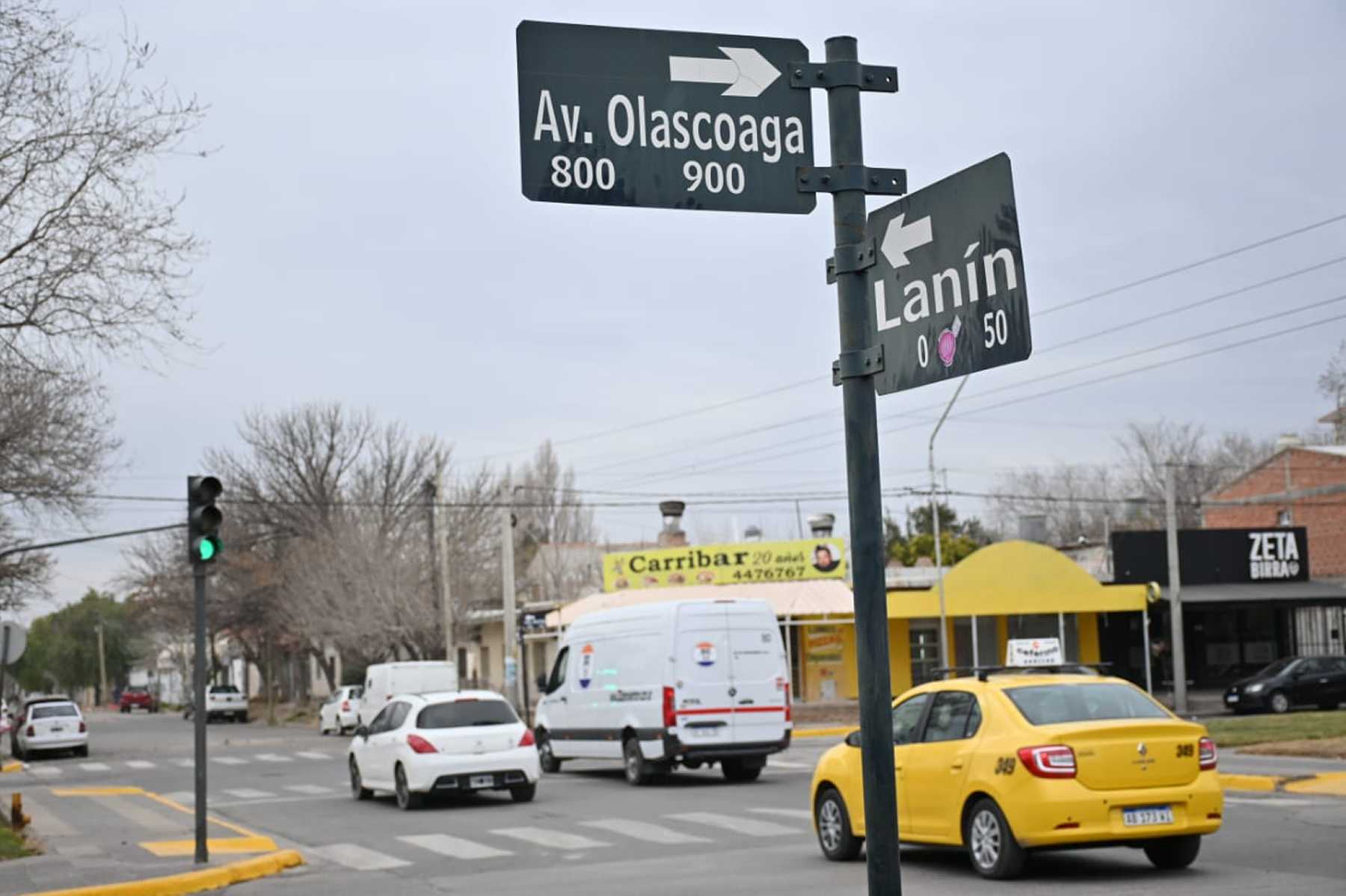 La calle Lanin será de única mano hacia la Avenida Olascoaga. Foto: Florencia Salto. 