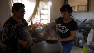 Familias con hambre: de comedores a merenderos, la realidad en Neuquén, Bariloche, Gral. Roca  y San Antonio