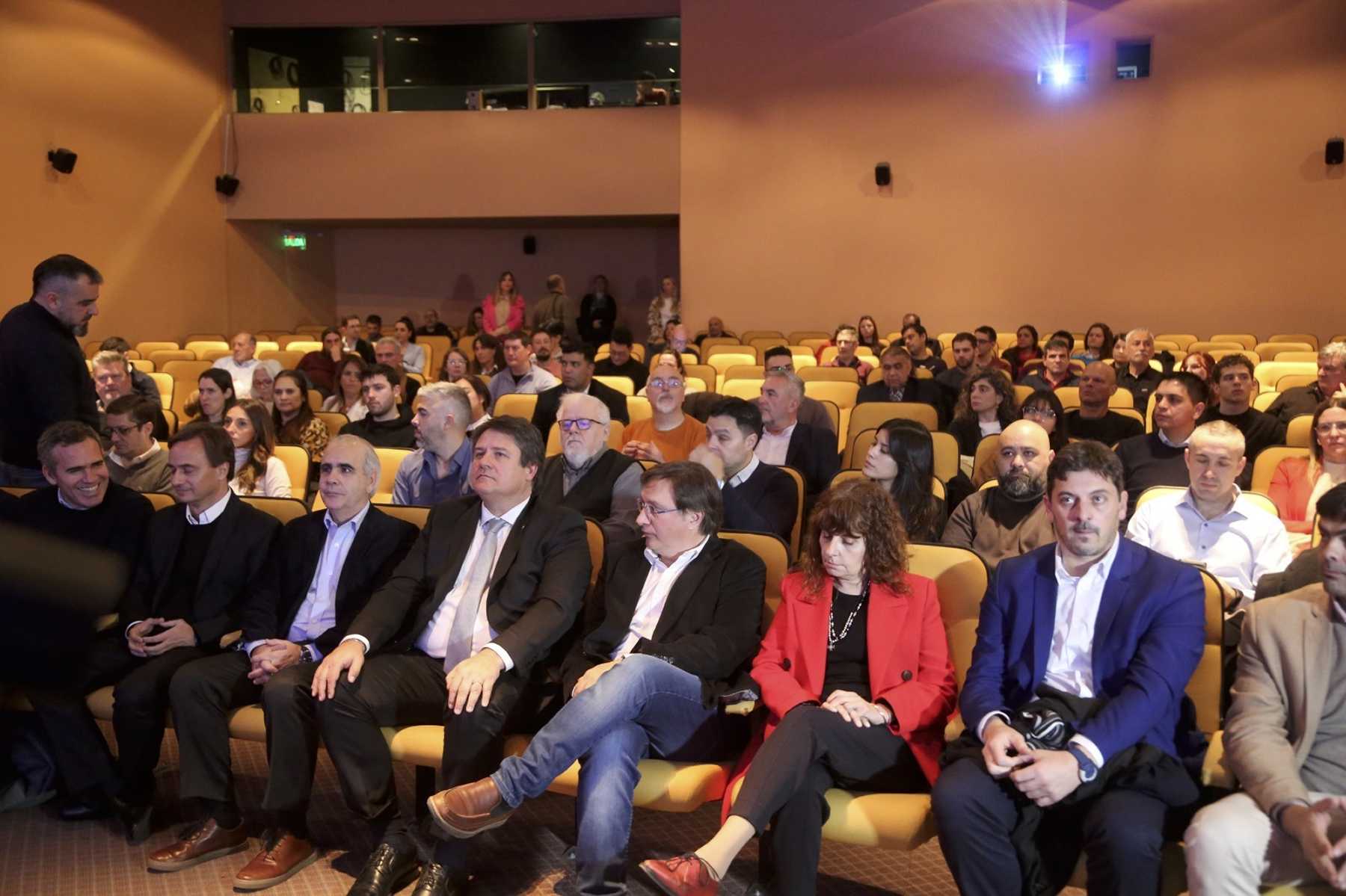 La red federal de empresas del conocimiento se reunió en el Museo Nacional de Bellas Artes (foto X)