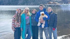 Nicole Neumann, Manu Urcera, Indiana Cubero y sus hermanas, están de vacaciones con Cruz en San Martín de los Andes