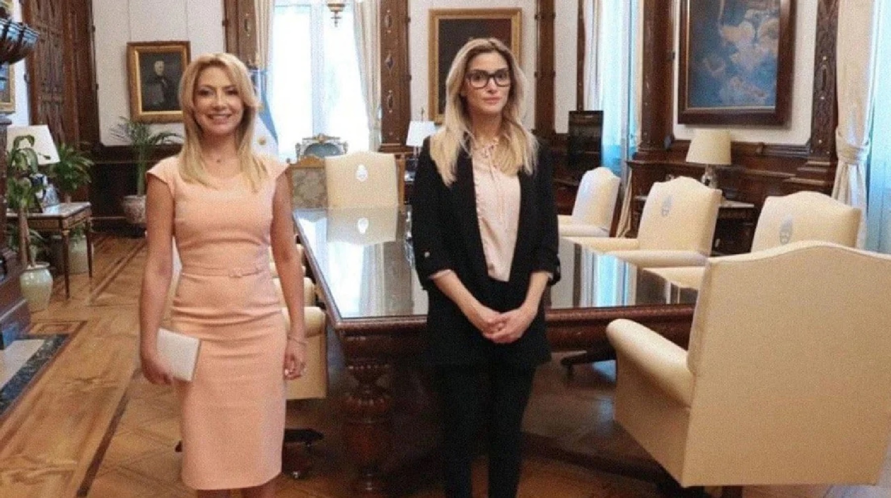 Sofía Pacchi y Fabiola Yañez durante el periodo de mandato de Fernández.