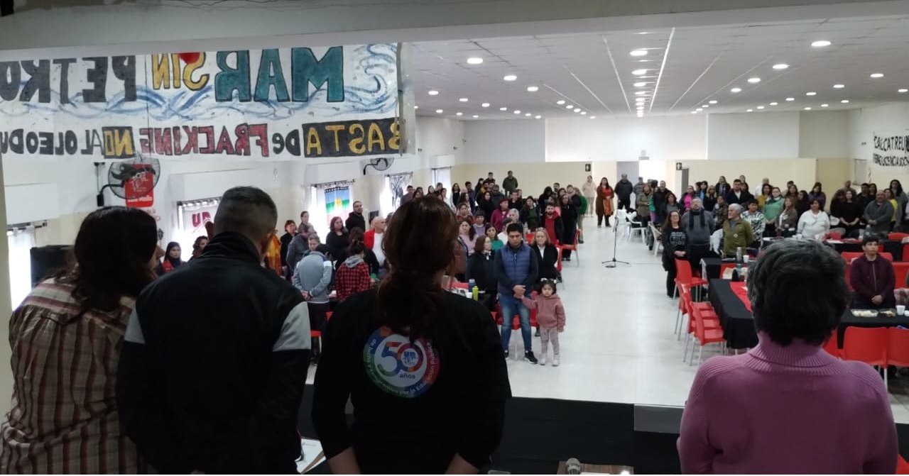 El Congreso del gremio docente, con la representación de las 18 seccionales, debatió por más de 12 horas en Choele Choel. Foto Gentileza