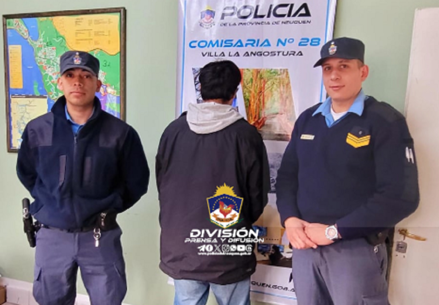 La detención fue realizada en la comisaría 28 de Villa La Angostura. Foto: Policía de Neuquén