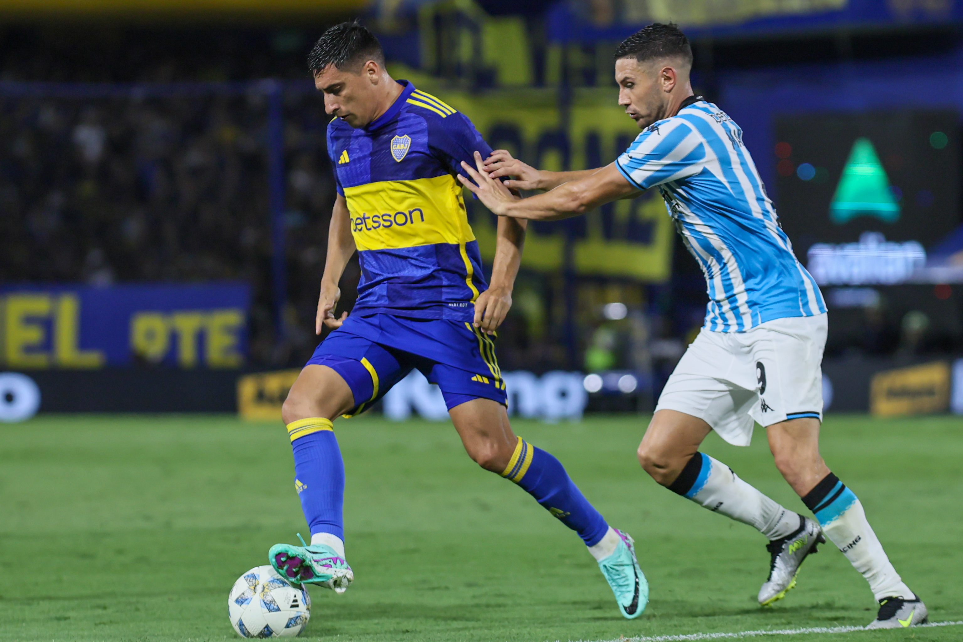 La Bestia Merentiel y Maravilla Martínez, la carga goleadora para el clásico entre Boca y Racing en Avellaneda. 