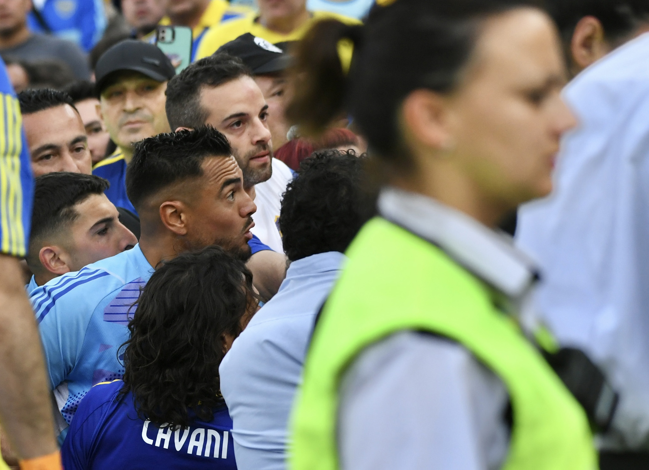 Sergio Romero estalló contra un hincha al finalizar el Superclásico. Fotobaires.