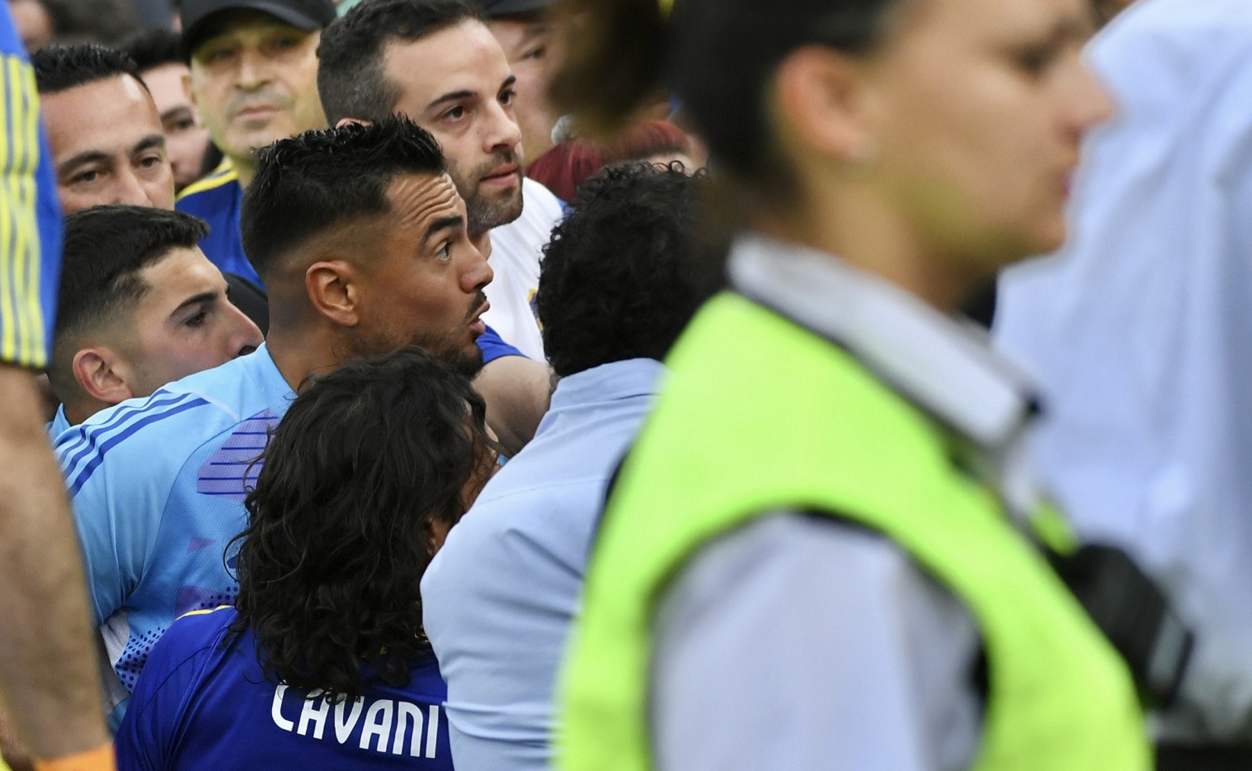 Sergio Romero recibiría una sanción tras increpar a un hincha de Boca. Foto: FBaires.