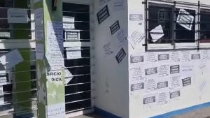 Conflicto con Unter: Río Negro denunció «accionar violento» y «roturas» en edificios de Viedma