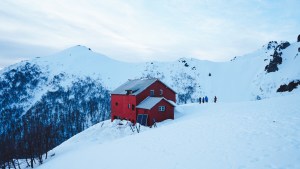 Qué dijeron desde Protección Civil de Bariloche sobre los atrapados por la avalancha en el cerro López