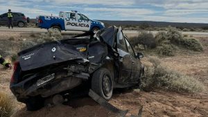 Una mujer embarazada resultó herida tras un vuelco en Ruta 17, cerca de Picún Leufú