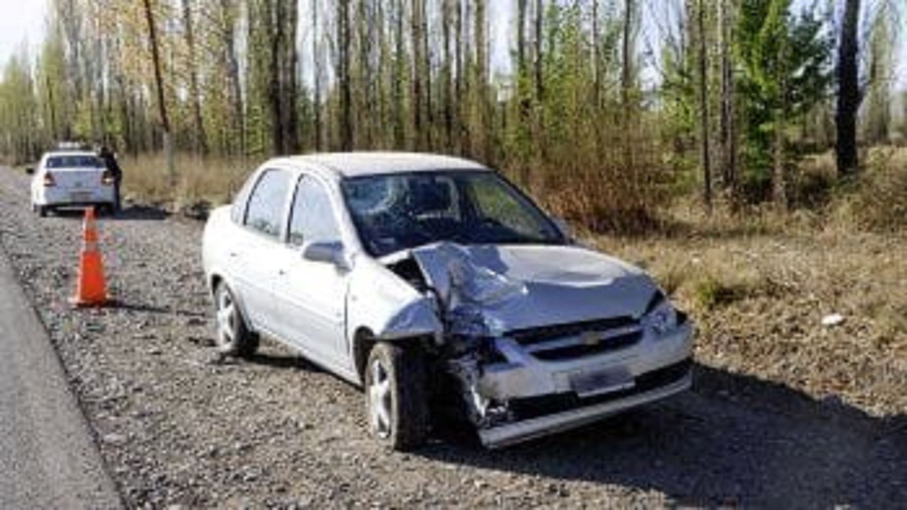 Está muy grave el motociclista que chocó entre Ruta Chica, entre Cipolletti y Fernández Oro.