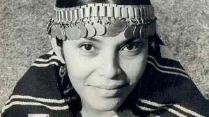 Aimé Painé: a 37 años de la muerte de la cantora mapuche, el recuerdo de su sobrina en Huergo