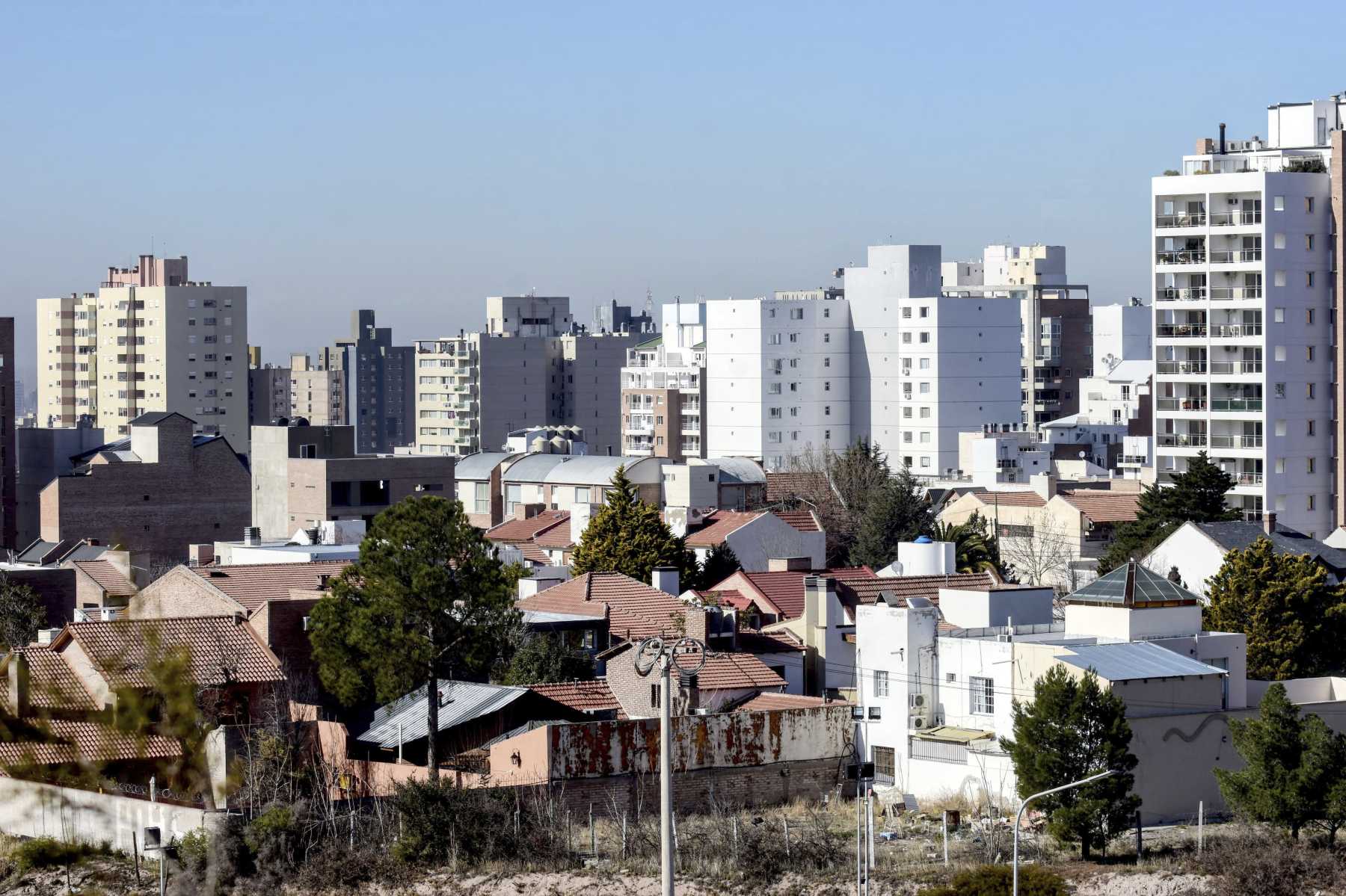 Debido a mayores ingresos coparticipables de más de 6.300 millones Gaido reestructuró el ejercicio 2024 , en acuerdo de secretarios (foto Cecilia Maletti)