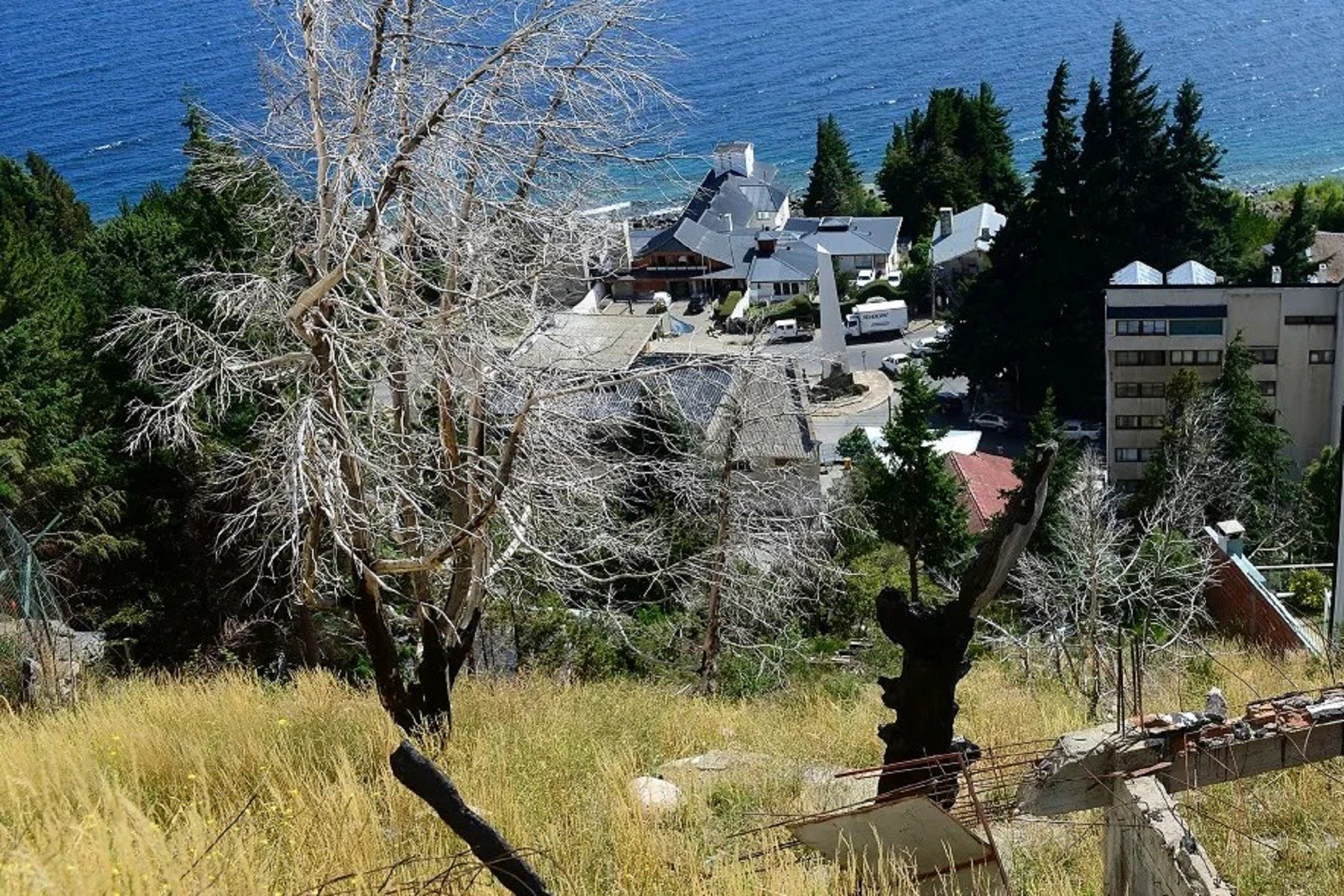 La tragedia ocurrió en la calle Don Bosco al 100e, cerca de la Barda del Ñireco en Bariloche. Foto archivo.