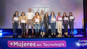 Fundación YPF: más de 100 mujeres de Neuquén se capacitaron en programación y diseño web