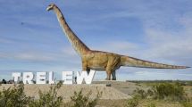 Imagen de Volá a Trelew por $21.670, y descubrí al dinosaurio más grande del mundo