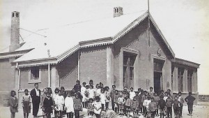 La escuela que pasó por tres puntos de Neuquén y le terminó enseñando a Berbel