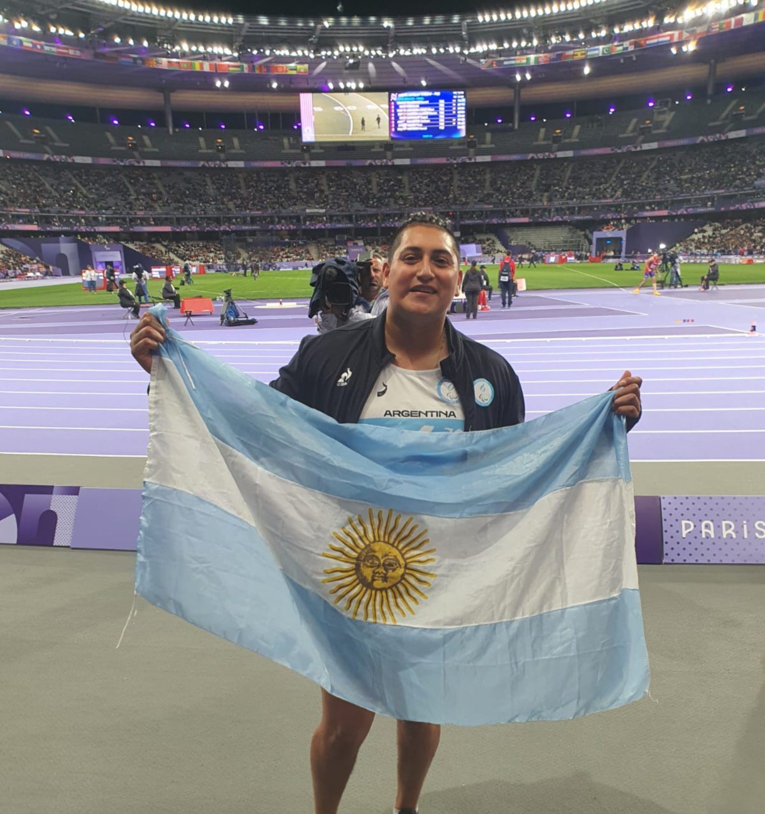 Hernán Urra ganó la medalla de plata en los Juegos Paralímpicos de París. (Foto: paradeportes.com)