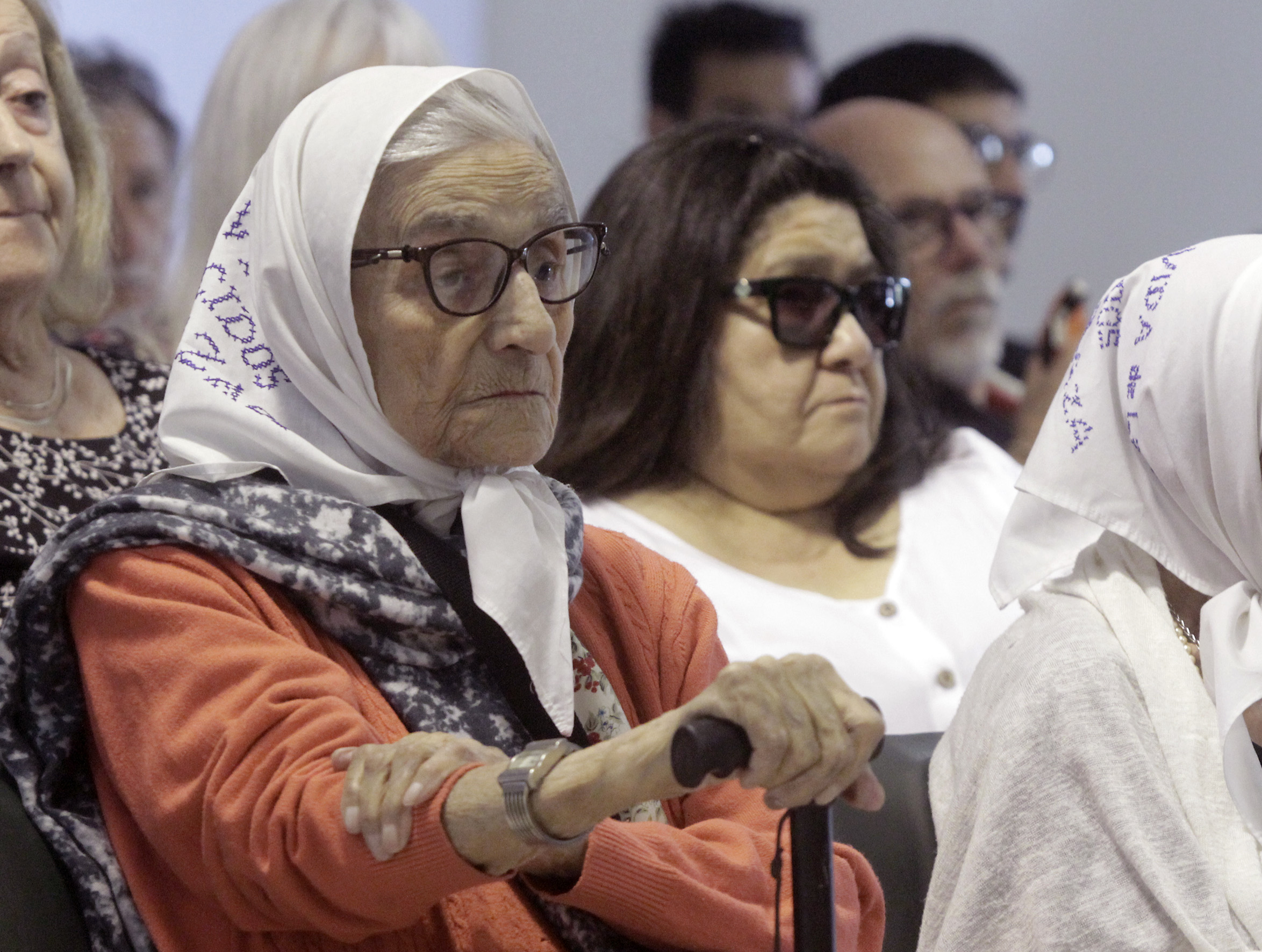 Inés Rigo de Ragni nunca dejó de asistir a los juicios por los crímenes cometidos en la dictadura para exigir dónde están los desaparecidos. (foto Oscar Livera)