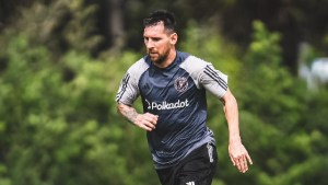 Messi entrenó diferenciado por gripe y su regreso en Inter Miami se hace esperar