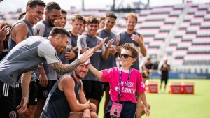 Messi le cumplió el sueño a un grupo de niños con distintas enfermedades en Miami