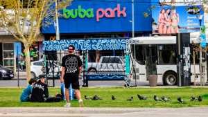 Viento con ráfagas de hasta 50 km/h, pero sin alerta en Neuquén y el Alto Valle: así estará el clima este martes