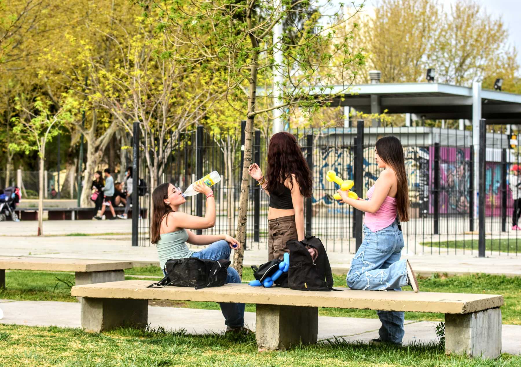 Calor y viento, el combo que llegó para quedarse en Neuquén y el Alto Valle Foto: Ceci Maletti