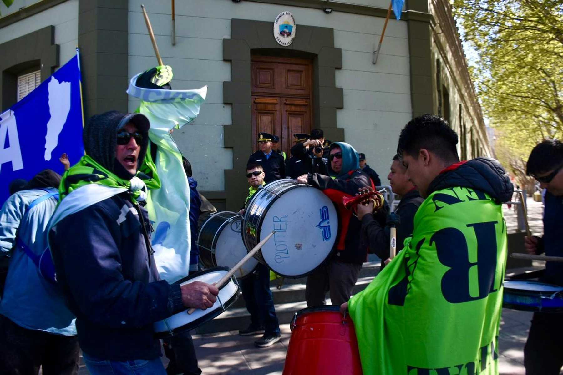 Protesta de organizaciones sociales en Neuquén. (Archivo Matías Subat)