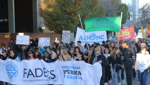 Universitarios: qué pasa en Neuquén y Río Negro con el paro y la marcha contra el veto de Javier Milei