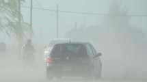 Imagen de Viento, lluvia y calor en el Alto Valle para el Día de la Madre, y alerta por tormentas en gran parte de Rio Negro