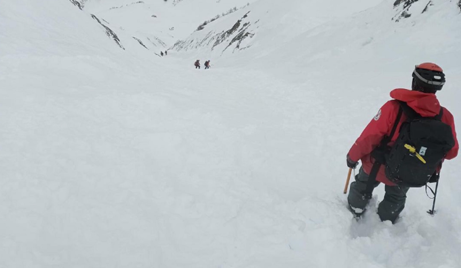 La avalancha en el cerro López se produjo el miércoles por la tarde. Foto gentileza: caxbariloche