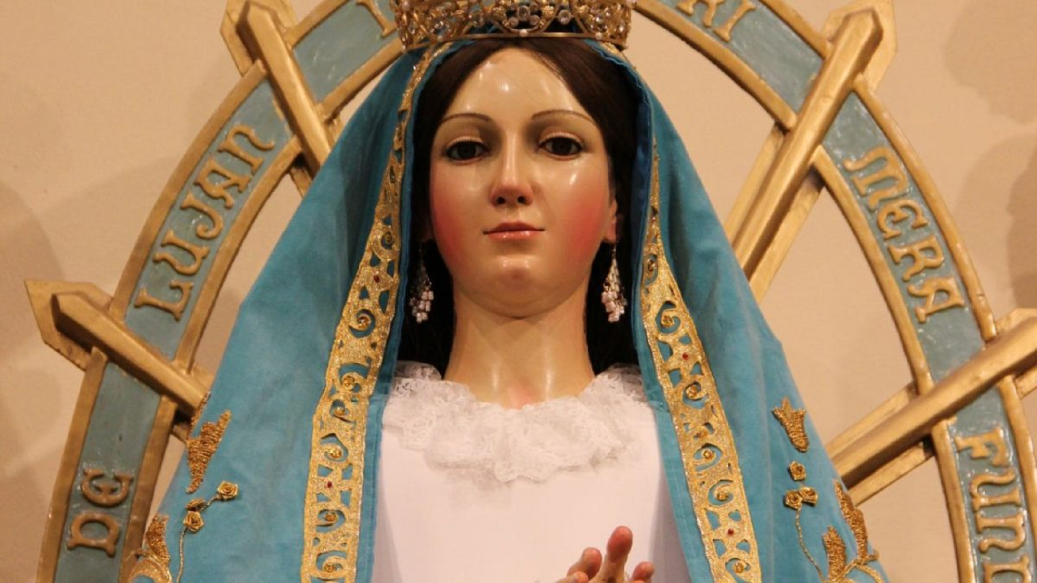 La oración para la Virgen de Luján. 