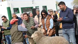 Weretilneck anunció en la Rural de Viedma que gestiona administrar la barrera sanitaria