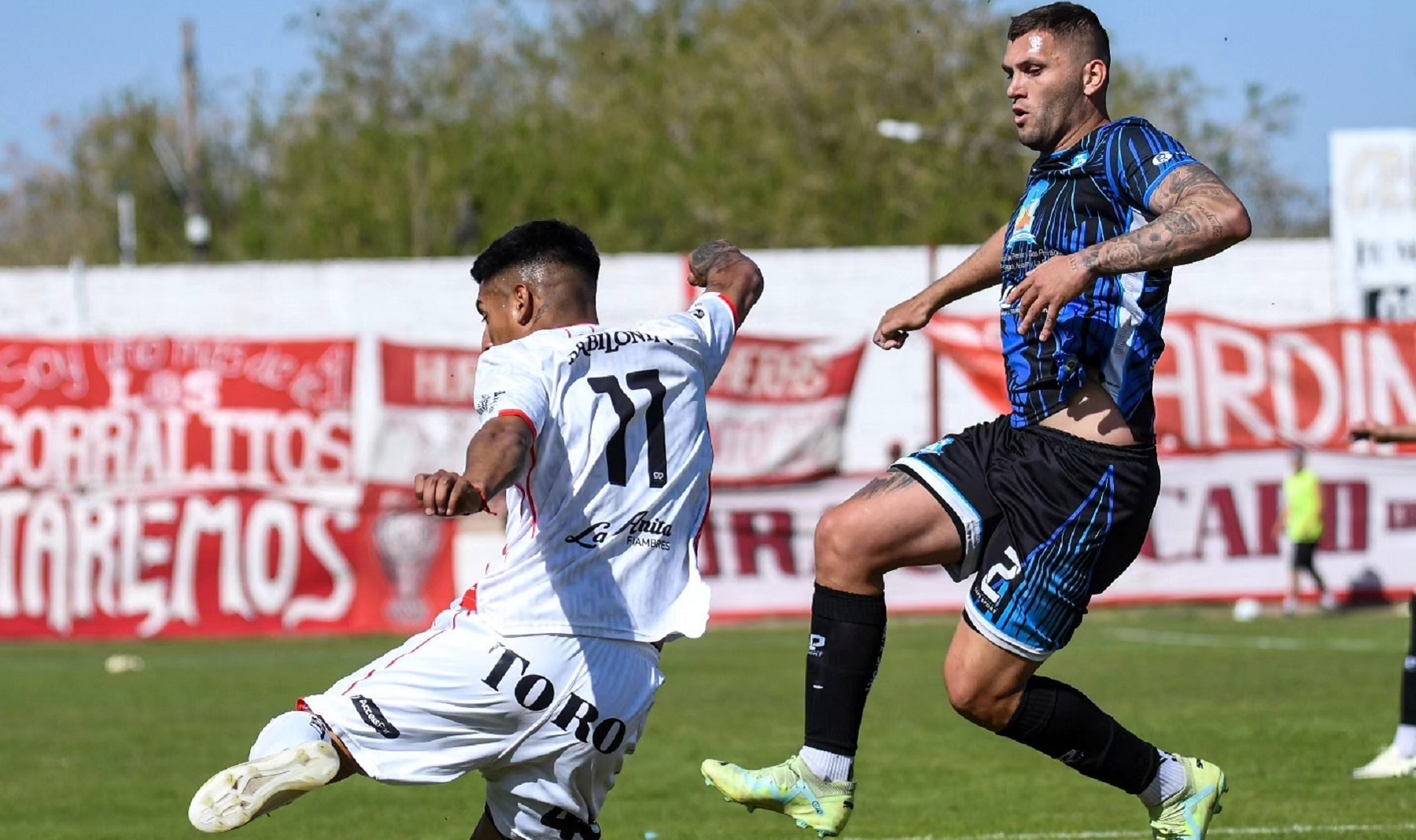 Deportivo Rincón cayó ante Huracán Las Heras. Foto: Prensa Huracán.